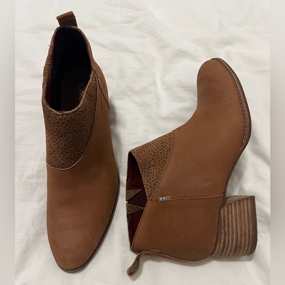 TOMS Women’s Brown Spotted Heeled Ankle Boot Size 9